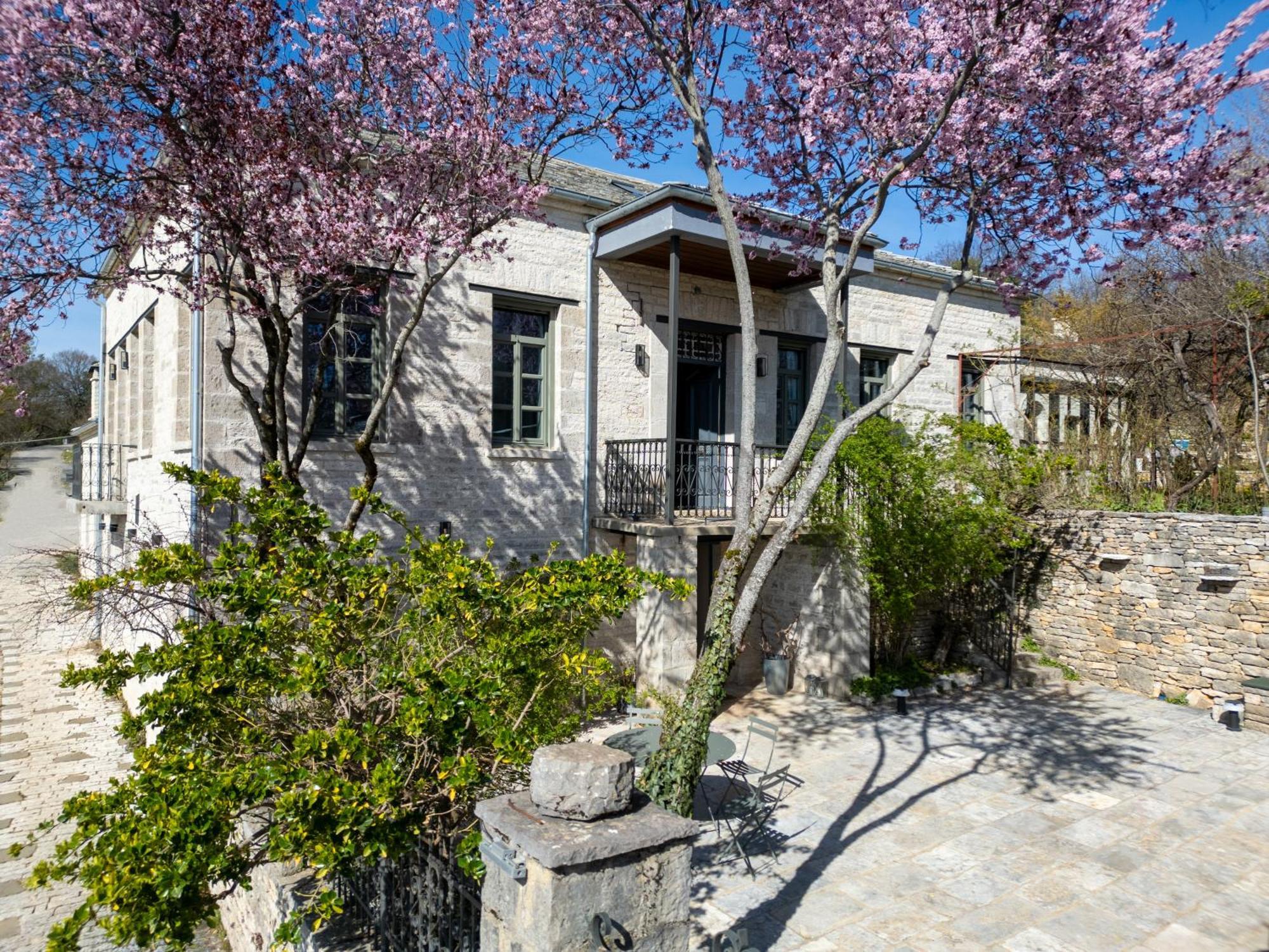 בית הארחה Katikia Zagori ויצה